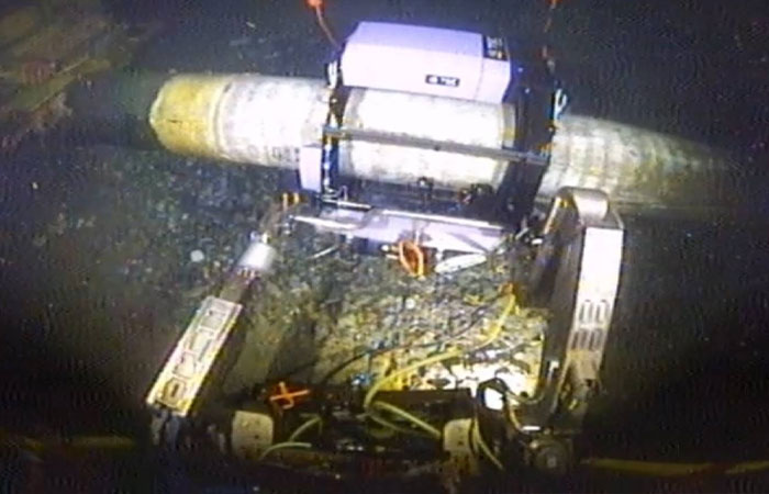 Pipeline with 0.3 mm FBE and 7.7 mm PP coatings